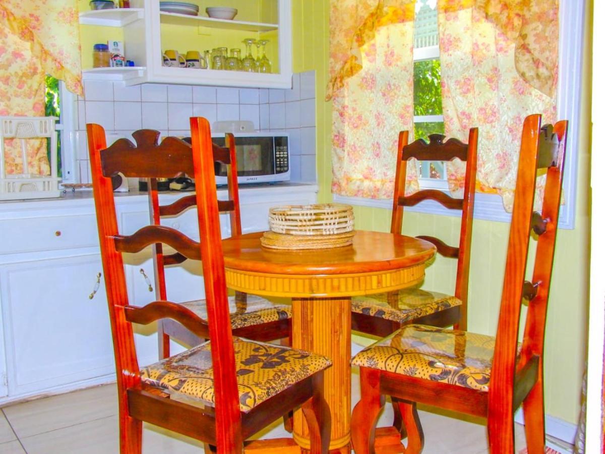 Amazon Villas Soufriere Exterior photo